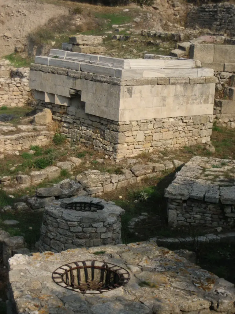 Ancient City of Troy : Wiki Commons