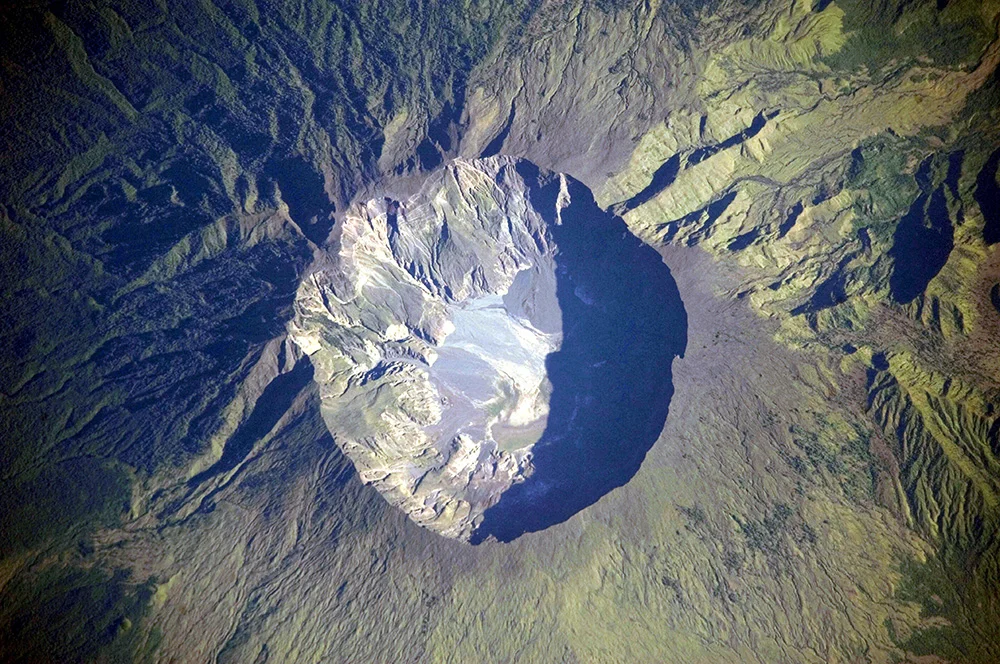 Mount Tambora: WikiPedia