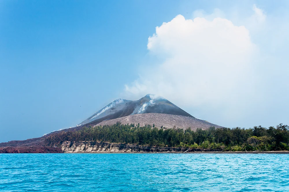 Mount Krakatoa: Wikimedia