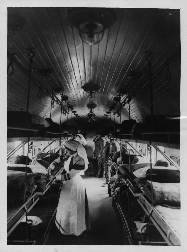 Women in the World Wars: WikiPedia