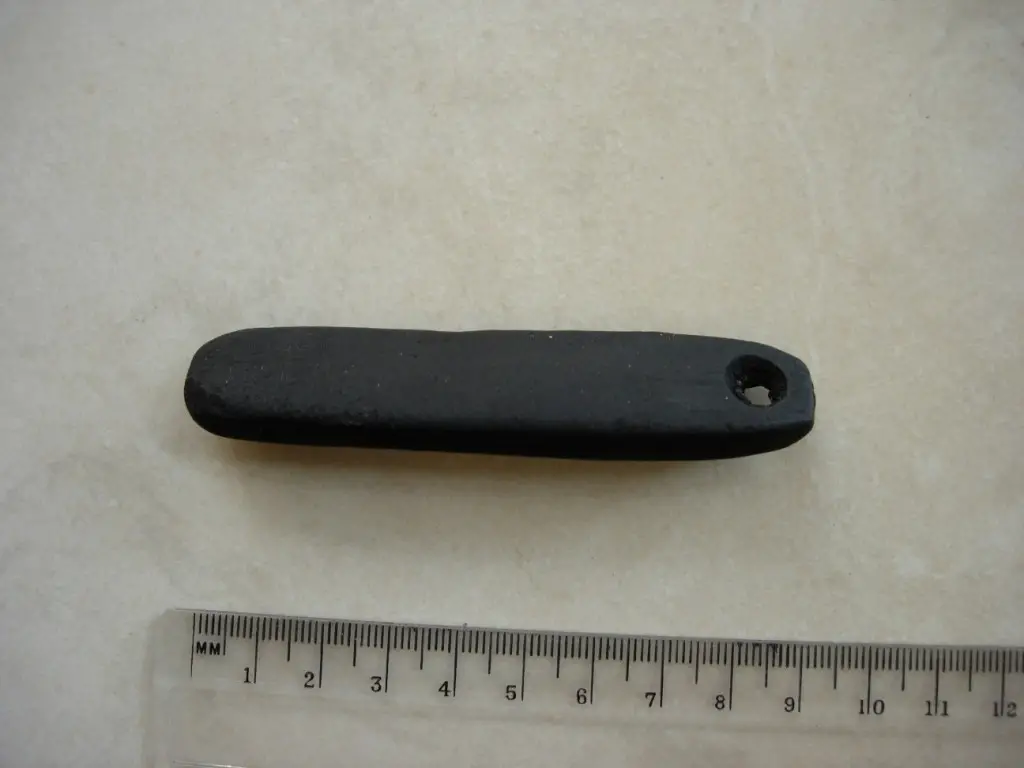 Bronze Age honing tool discovery : Credit : Lyn Pease