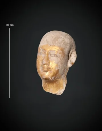 Small statue head - Credit : CNRS (Délégation Paris Michel-Ange)