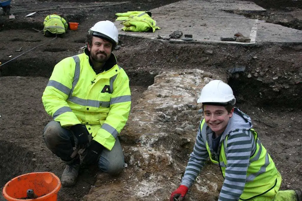 archaeology excavation uncovers 14th century abbey precinct wall