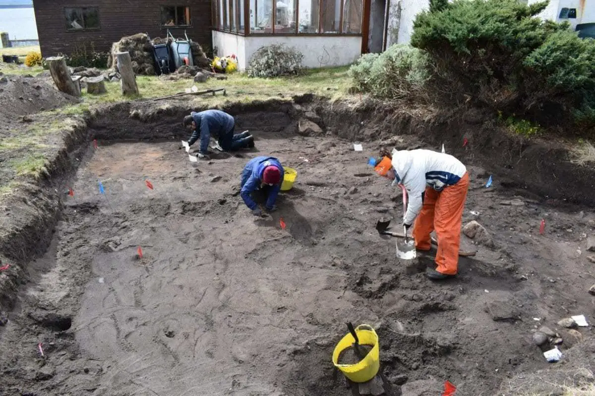 pictish fort reveals surprising archaeological treasures