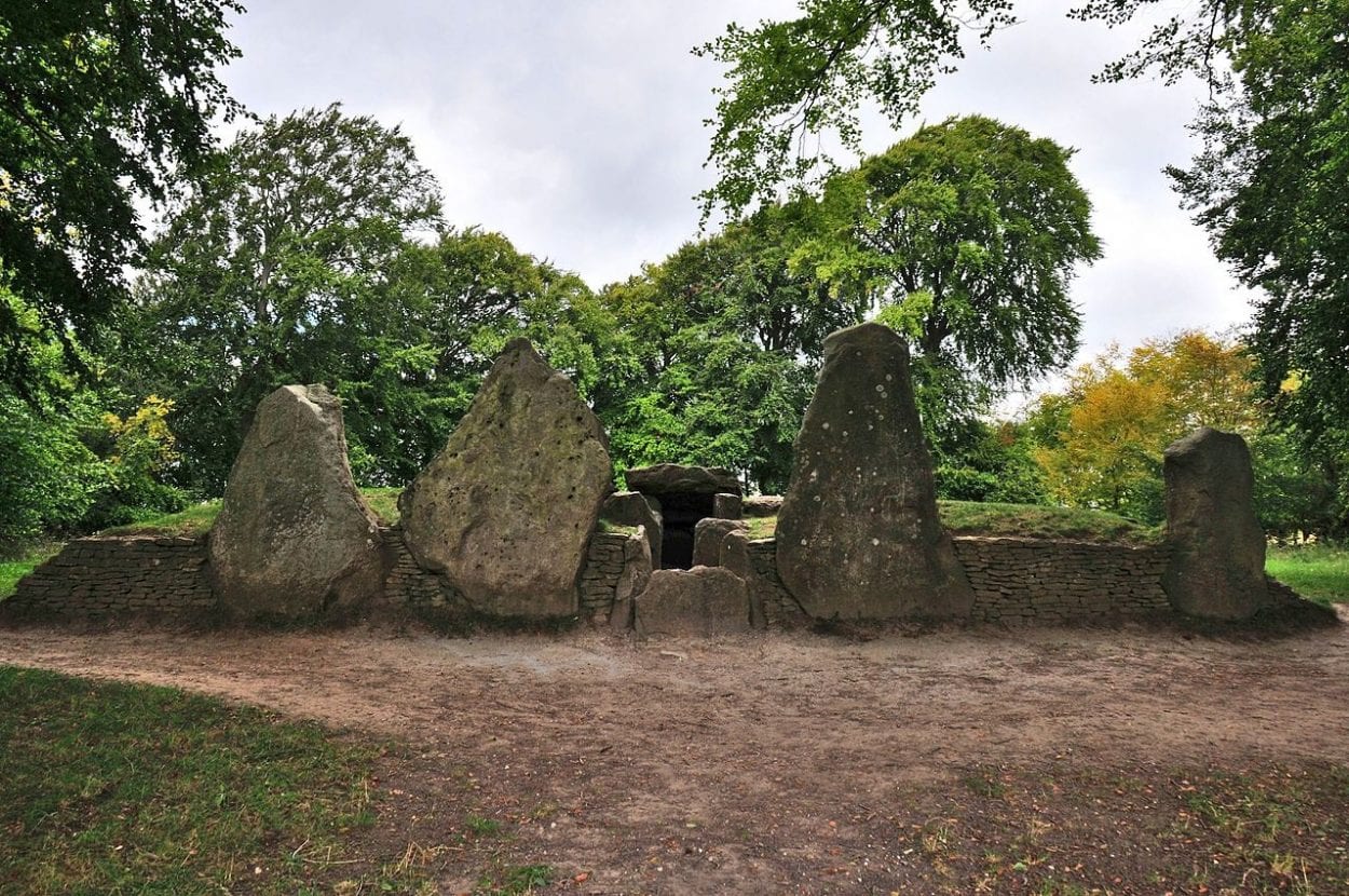 ancient long barrows in england