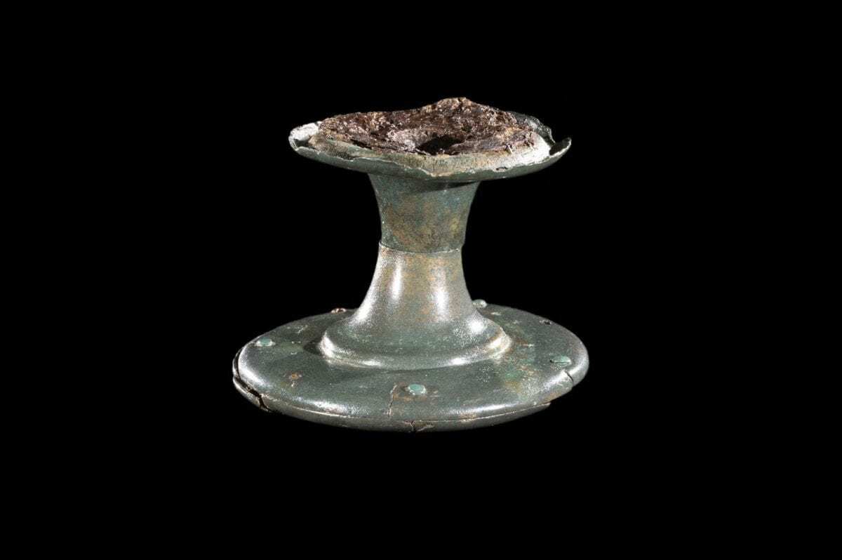 unique collection of metal artefacts from iron age settlement sheds new light on prehistoric feasting rituals