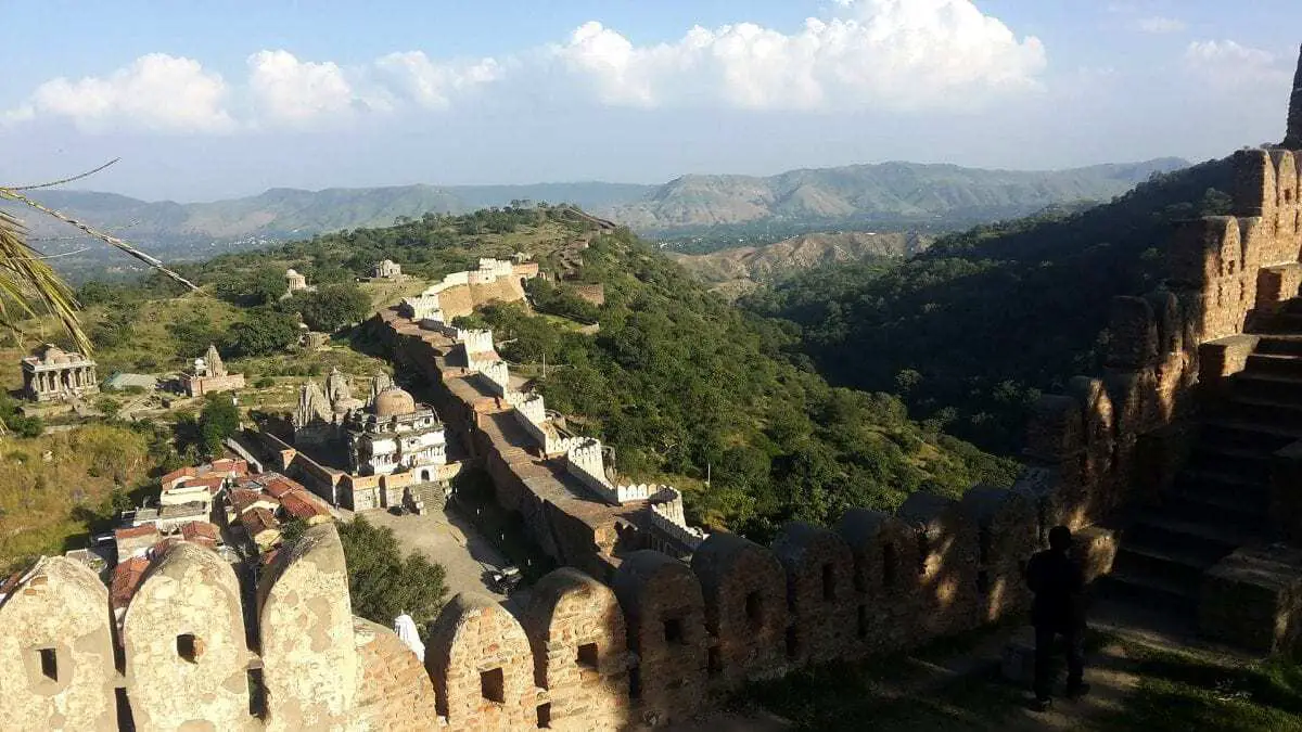 kumbhalgarh: the great wall of india