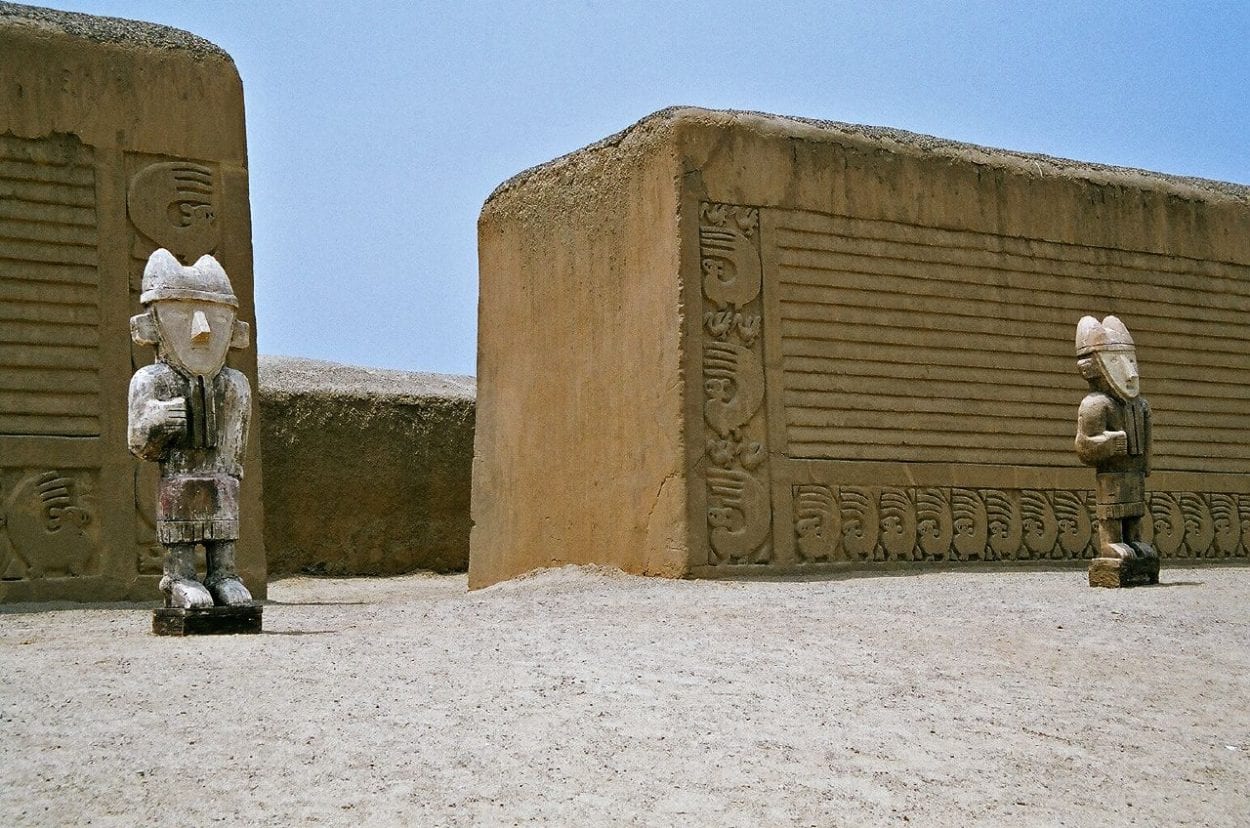 100 ancient ruins around the world