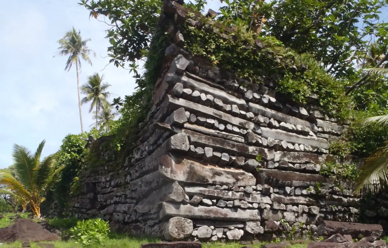nan madol – capital of the saudeleur dynasty