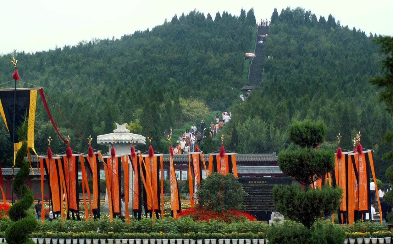 tomb of the first emperor
