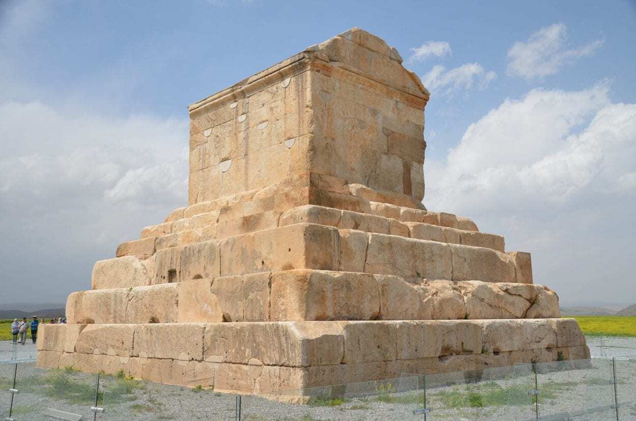 pasargadae – the first dynastic capital of the achaemenid empire