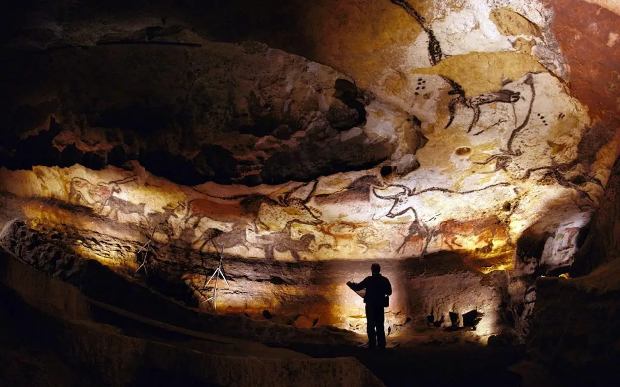 Stone Age Humans Got “Stoned” in Caves