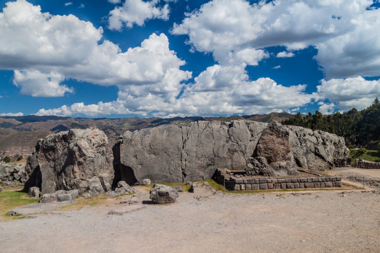 q’enqo grande – the sacred inca huaca complex & cave
