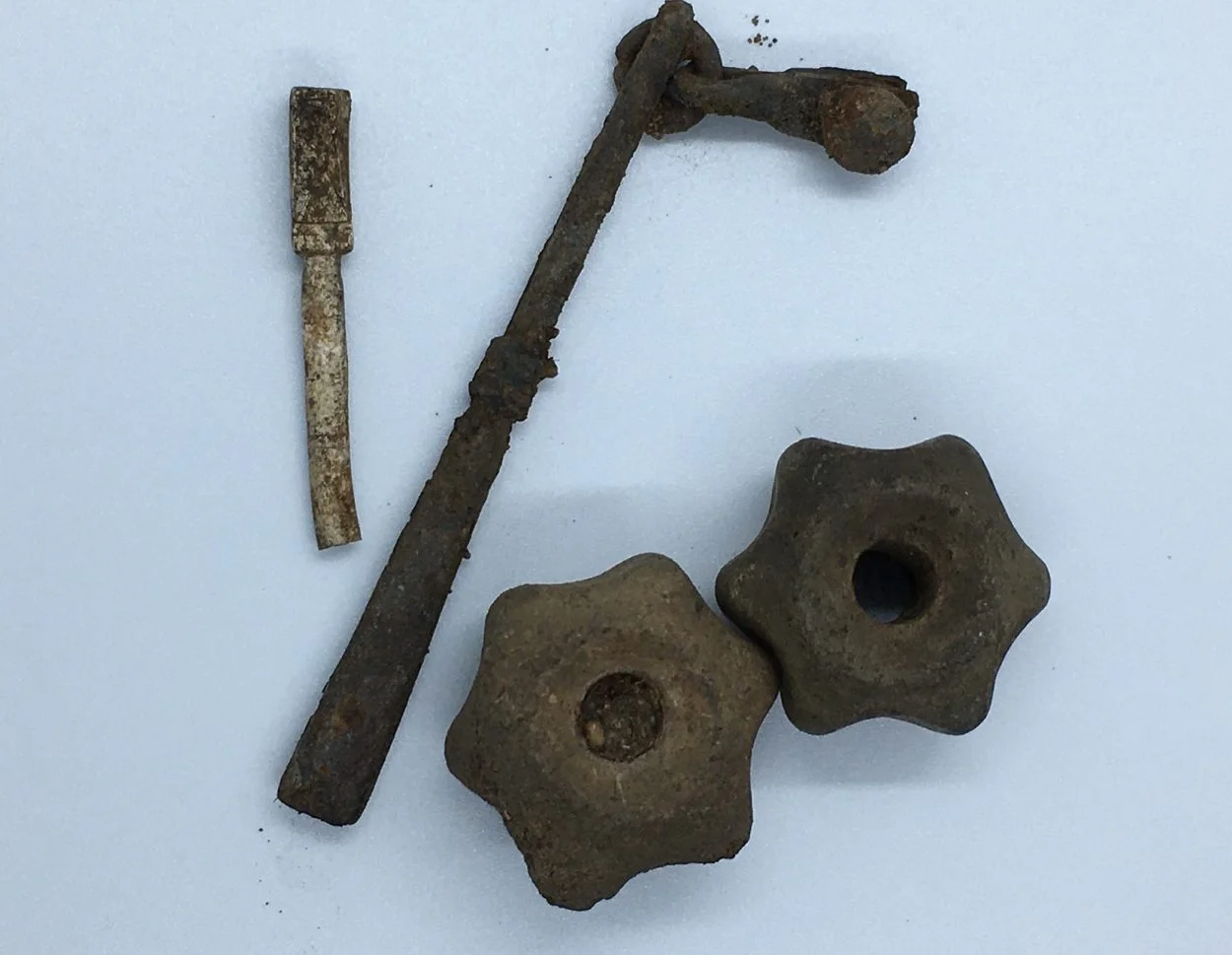 burial mounds containing grave goods indicate profession of those interred