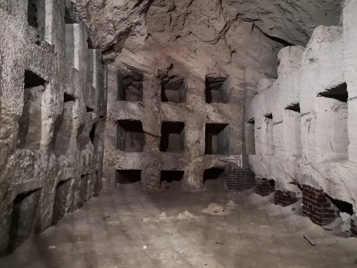 kom el shoqafa catacombs – the theatre of the dead 50852603161 e11d5d76a0 k