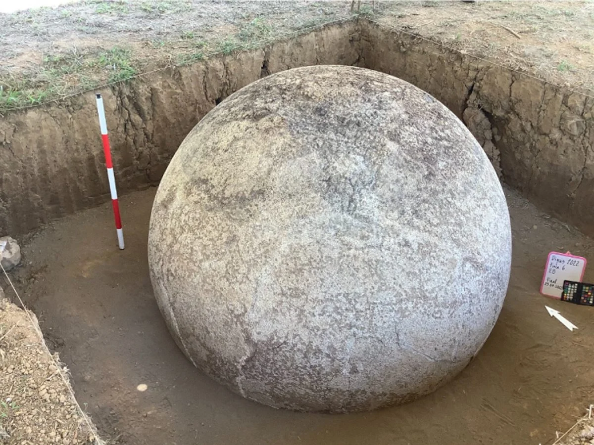 Archaeologists excavate giant stone spheres in Costa Rica Stone1