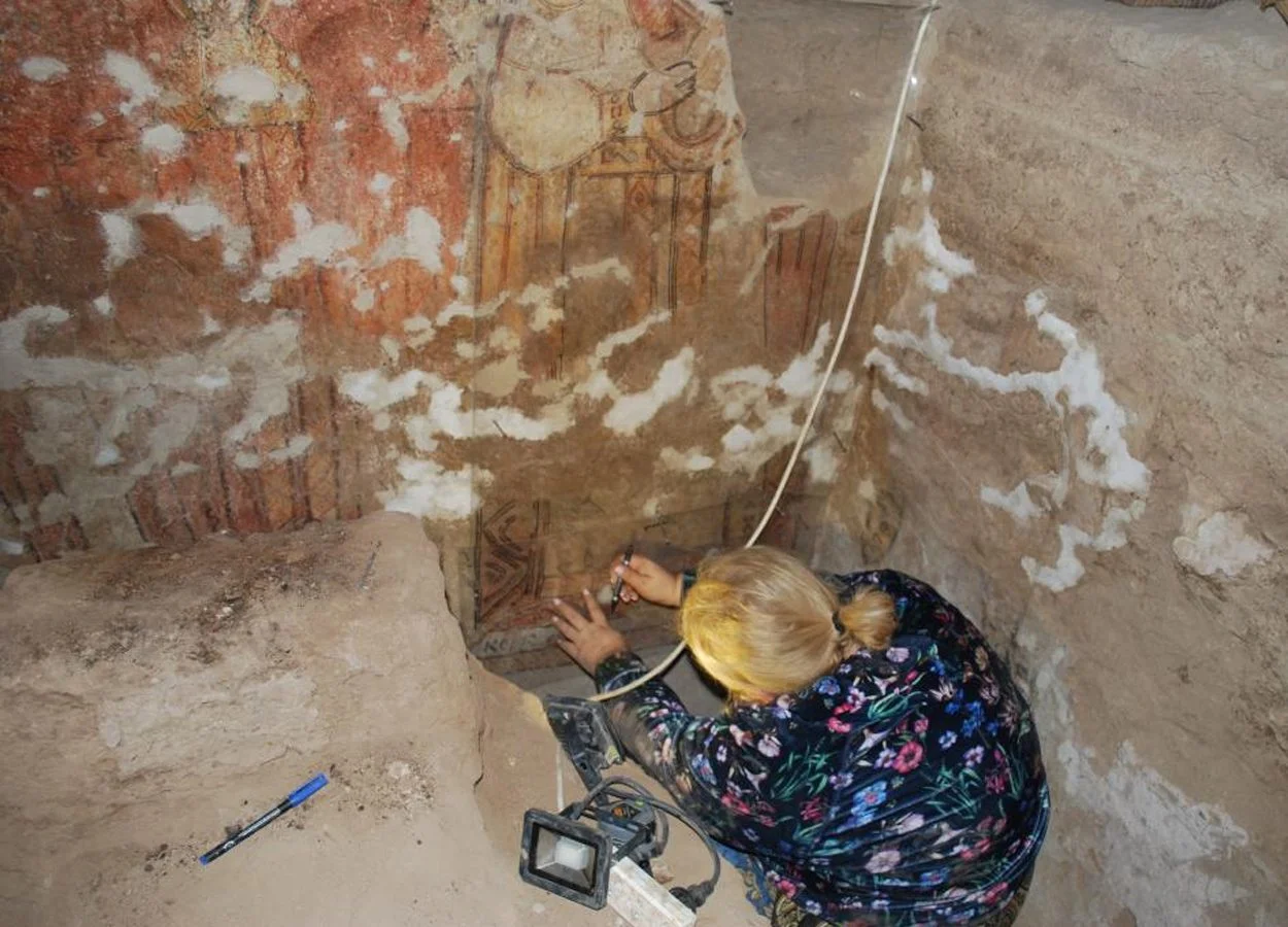 researchers document 1,000-year-old paintings excavated in sudan painting1