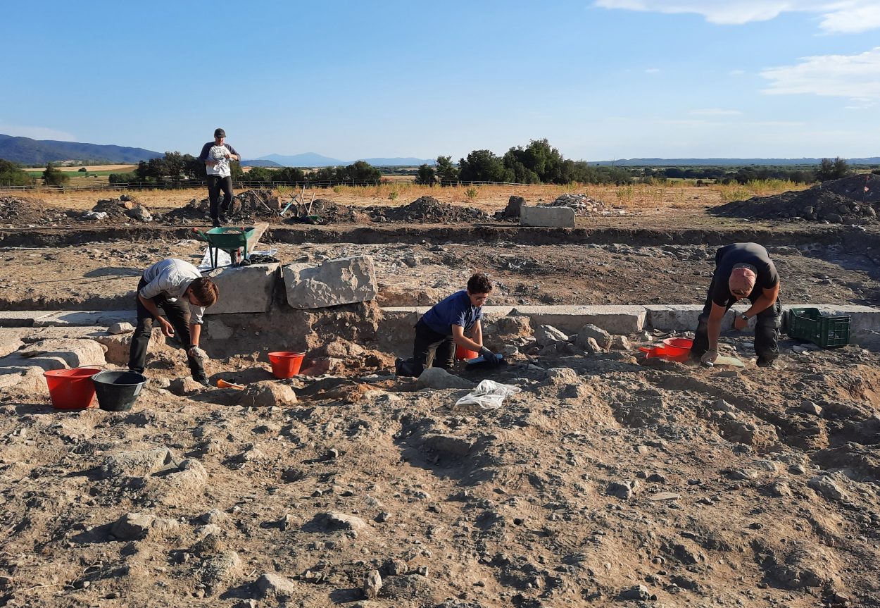 sacred monumental building of the etruscans discovered in vulci vulci2