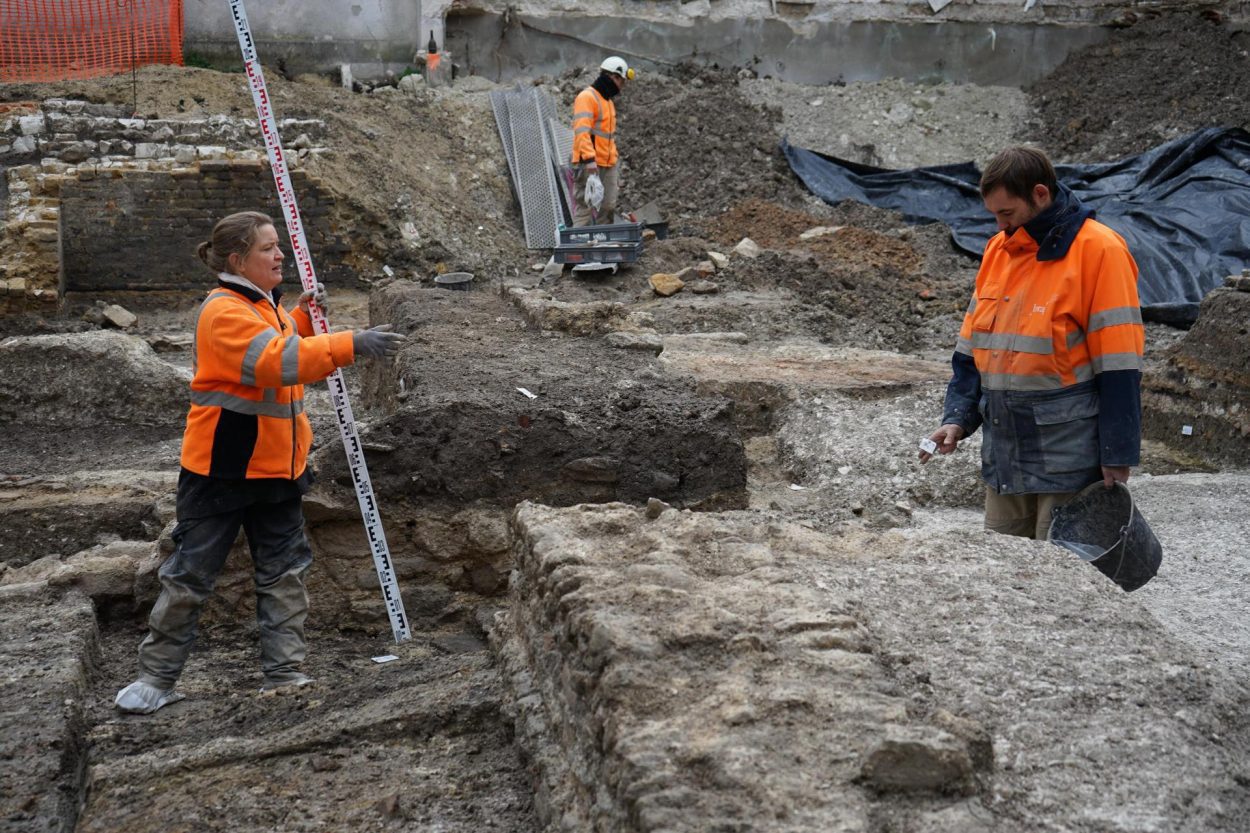 archaeologists uncover high-status roman domus dsc00677