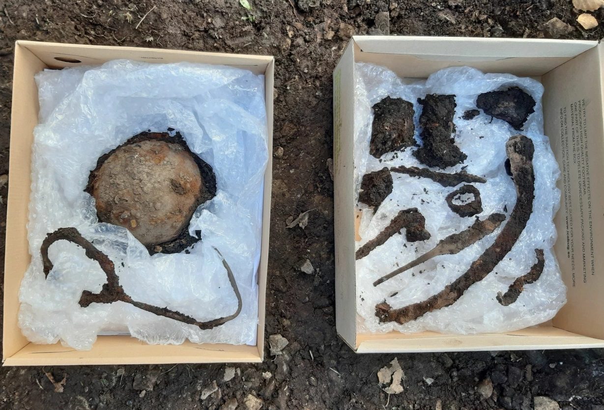 Viking Age grave containing remains of shield uncovered