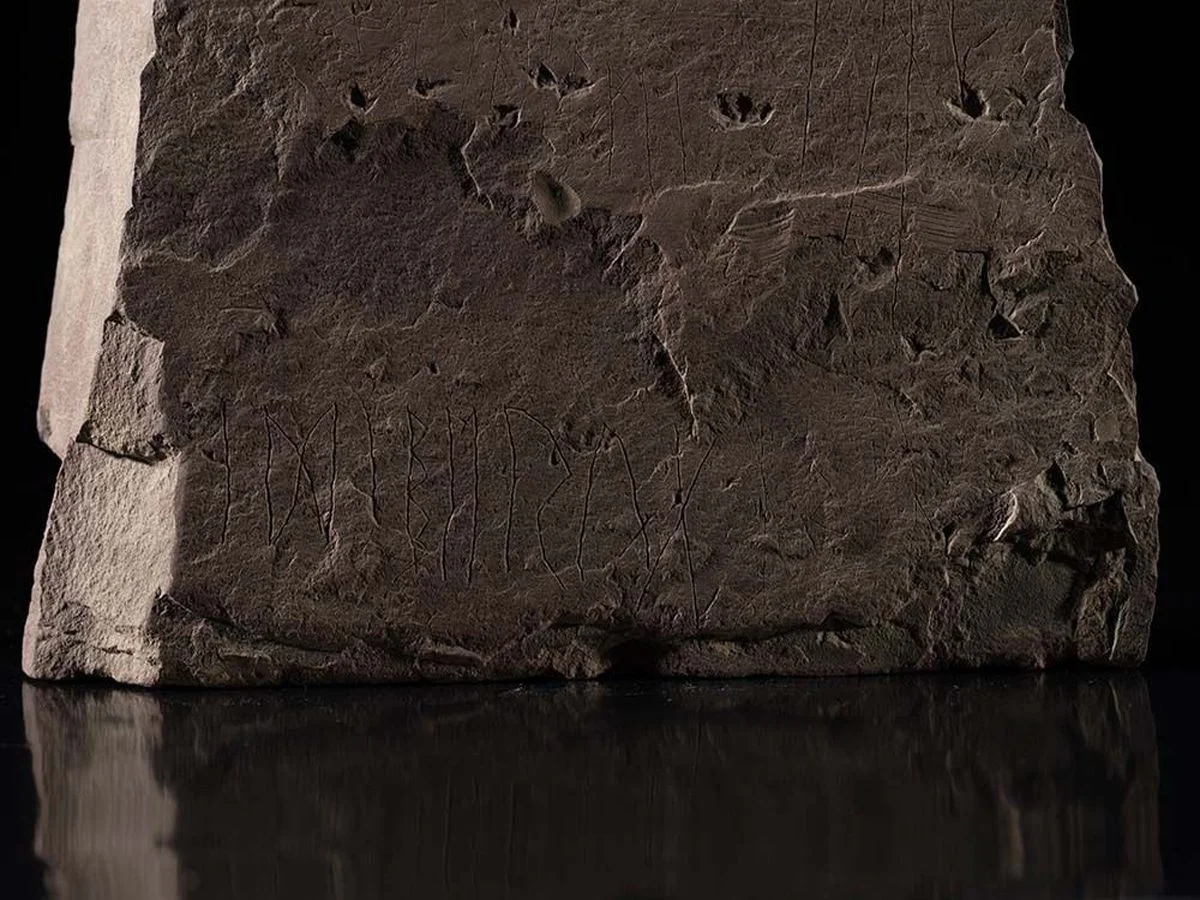 oldest known runestone found in norway rune2a
