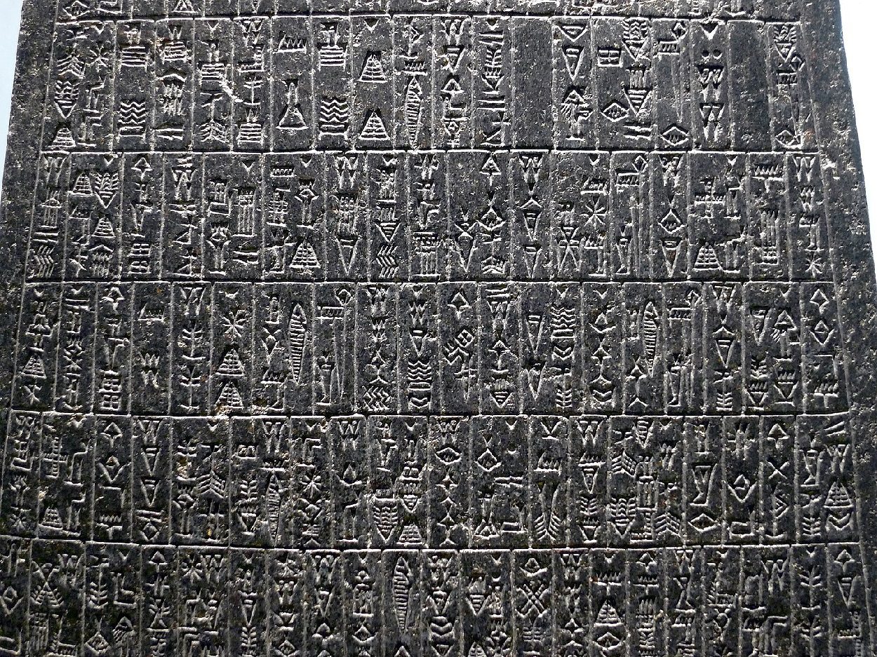 Archaeologists use artificial intelligence (AI) to translate 5,000-year-old cuneiform tablets