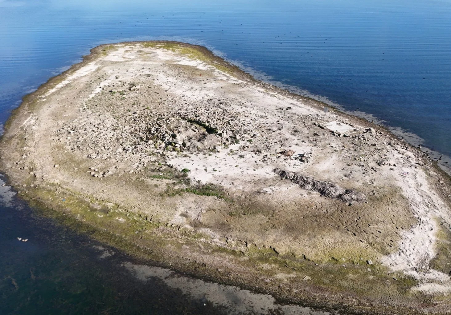 Receding waters reveals submerged ancient ruins